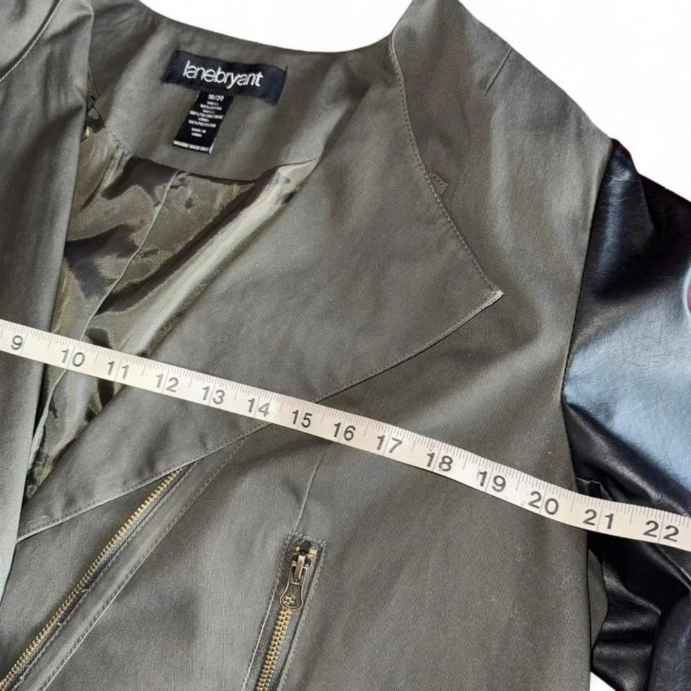 Olive Green w/Black Faux Leather Sleeves Y2K Biker Style Jacket‎ Ladies 18/20